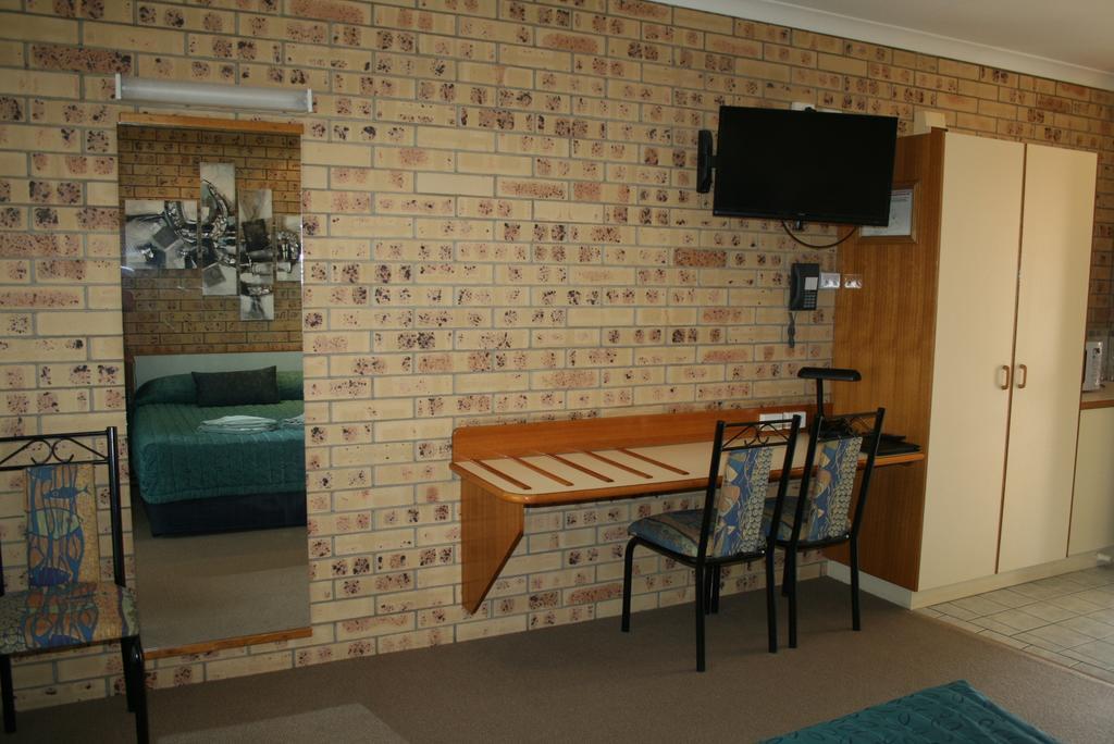 Mulga Country Motor Inn Charleville Luaran gambar