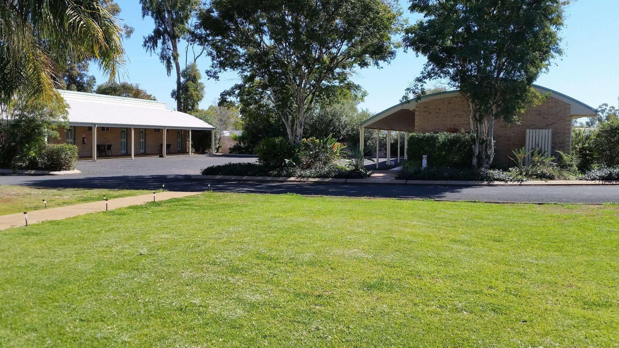 Mulga Country Motor Inn Charleville Luaran gambar